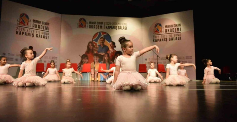 Mimar Sinan Akademi’den yıl sonuna özel sanat performansı