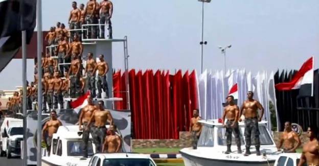 Mısır Ordusu Karnaval Hazırlığında