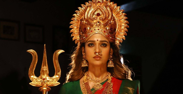 Mookuthi Amman film konusu ve oyuncuları