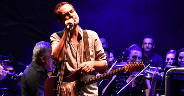 Mor ve Ötesi'nden Bodrum'da Resital 