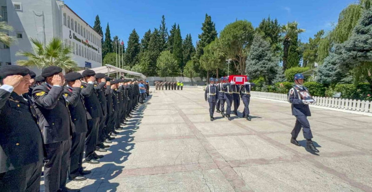 Motosiklet kazasında hayatını kaybeden jandarma personeline son görev