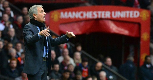 Mourinho’dan Eski Öğrencisine Kanca!
