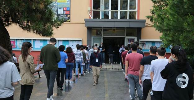 MSB'den MSÜ Sınavında 400 Öğrenciye Virüs Bulaştığı İddialarıyla İlgili Açıklama