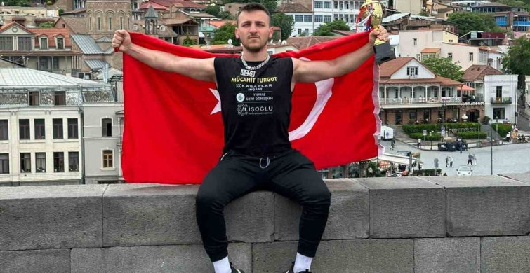 Mücahit Turgut, kaburgası çatlak olmasına rağmen şampiyon oldu