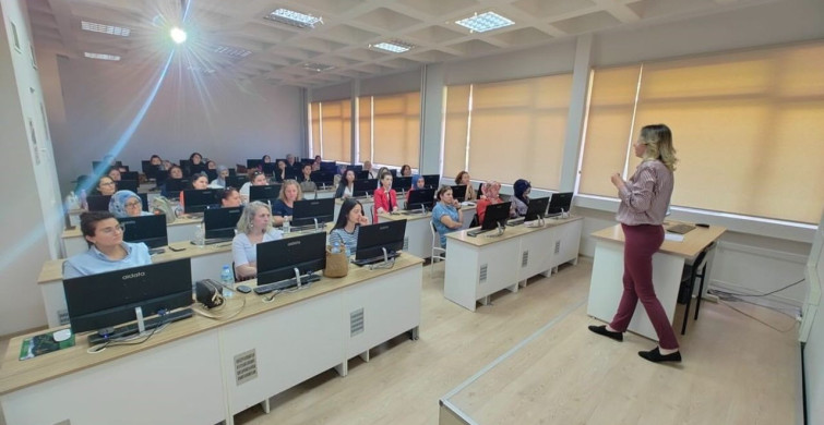 Muğla Olgunlaşma Enstitüsü'nde Yapay Zeka Eğitimi Başarıyla Tamamlandı