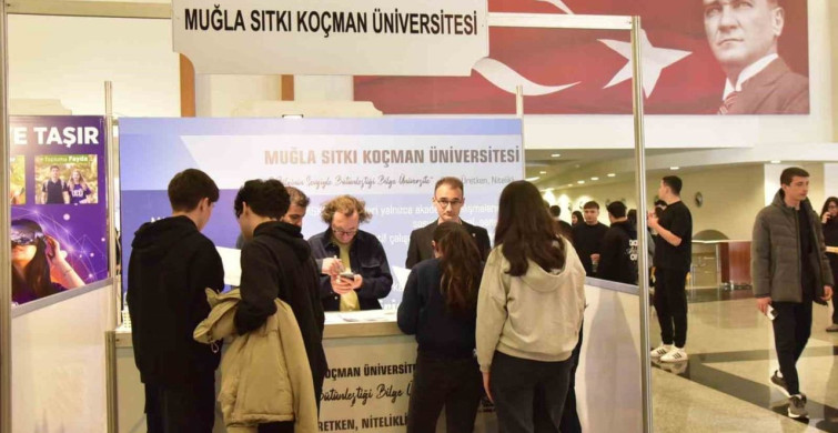 Muğla Sıtkı Koçman Üniversitesi Tercih Fuarında Öğrencilerle Buluştu