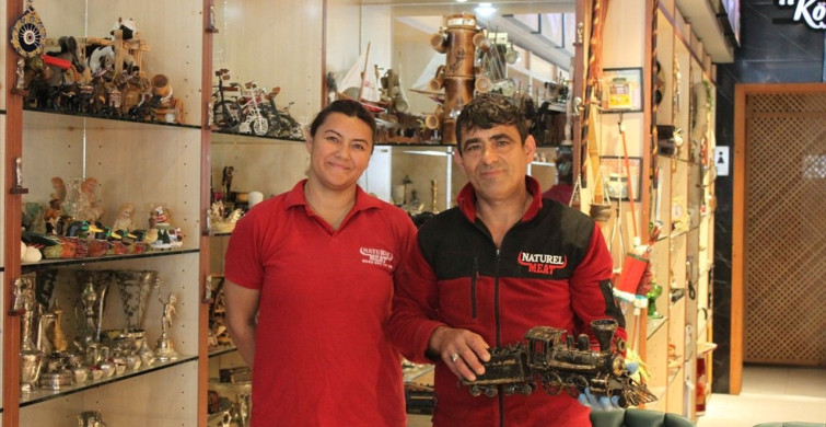 Muğla'da Antika Koleksiyonu Sunan Kasap Dükkanı