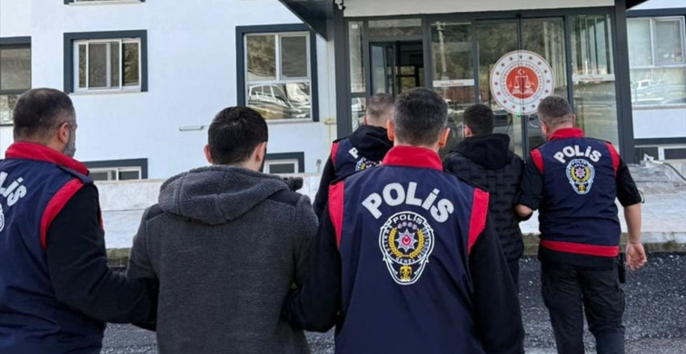 Muğla'da Firari Hükümlüler Sahte Ehliyetle Yakalandı