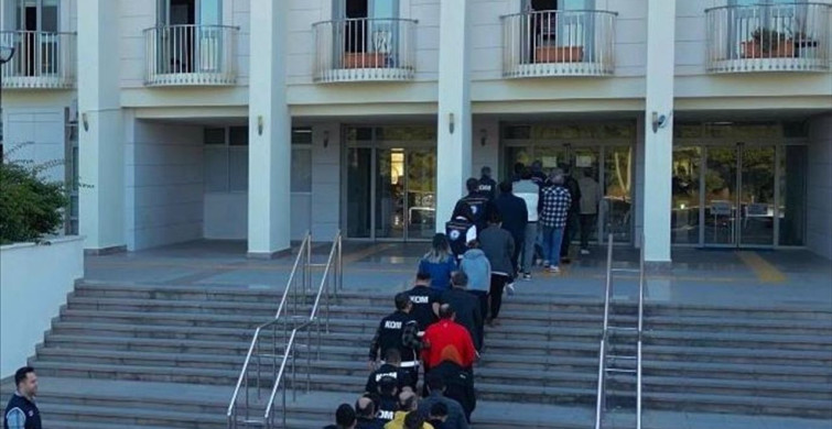 Muğla'da Göçmen Kaçakçılığı Operasyonunda 13 Kişi Tutuklandı