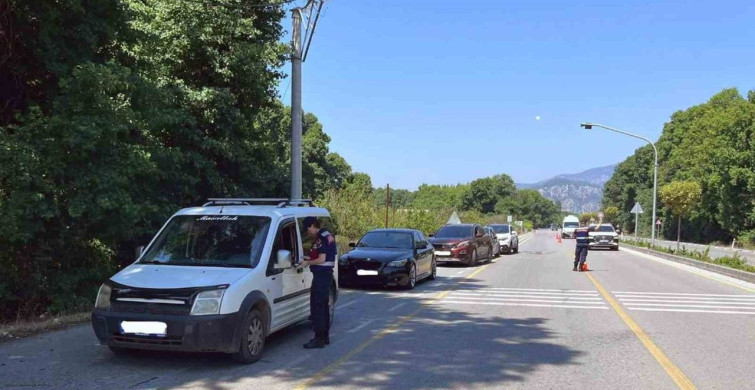 Muğla'da jandarma, haziran ayında 213 kişiyi tutukladı
