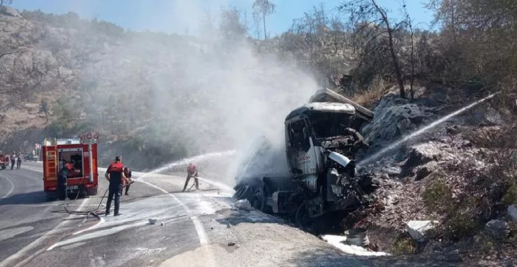 Muğla'da korku dolu anlar! Kamyon alev aldı şoför öldü