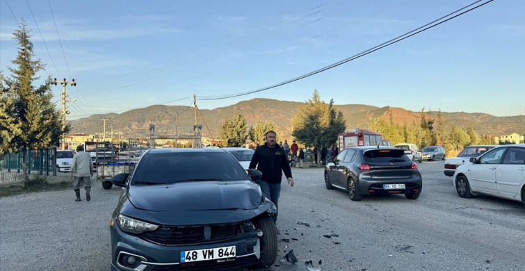 Muğla'da Otomobil Kazası: 5 Yaralı