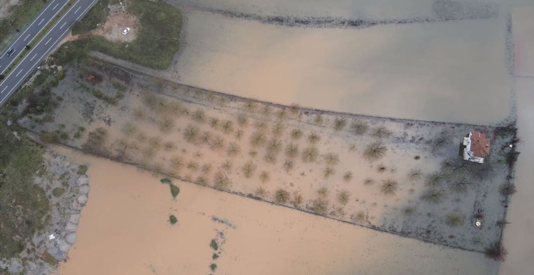 Muğla'da Sağanak Yağış Tarım Arazilerini Vurdu