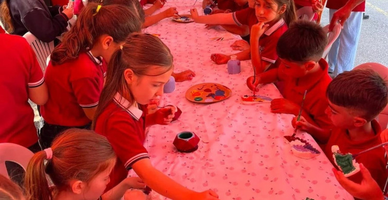Muğla'da Sevgi Dolu Şenlik: Farklı Renkler, Aynı Kalpler