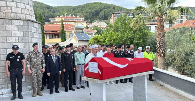 Muğla'da vefat eden gazi, törenle son yolculuğuna uğurlandı