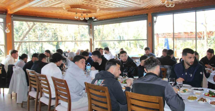 Muğlaspor, Karaman Deplasmanı Öncesi Moral Kahvaltısı Düzenledi