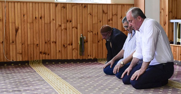 Muharrem İnce Cuma Namazını Köy Camisinde Kıldı