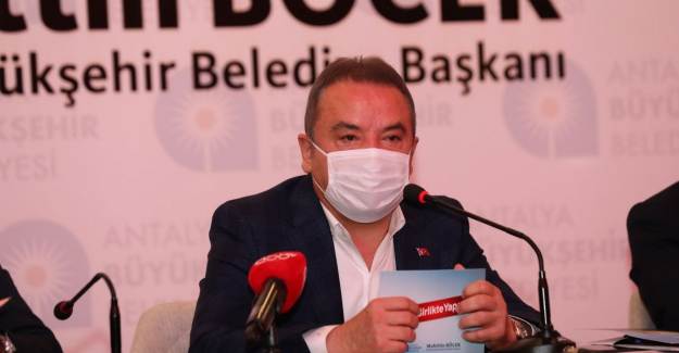 Muhittin Böcek'in Koronavirüs Test Sonucu Negatif Çıktı