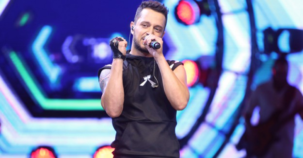 Murat Boz: 'Hayat Devam Ediyor'