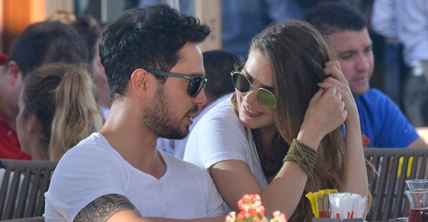 Murat Boz Ve Aslı Enver'den Aşk Pozu!