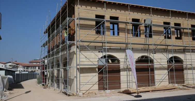 Murat Kurum Hatay'da Konut Projelerini Tanıttı