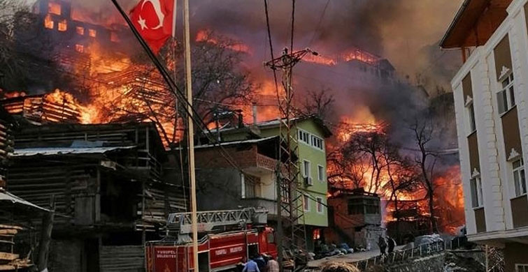 Murat Kurum: Yusufeli'nde 6 Ay İçinde Yeni Evler Yapılacak