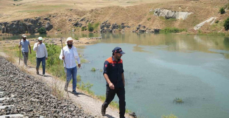 Murat Nehri’nde kaybolan Berat’ı arama çalışmaları 4’üncü gününde