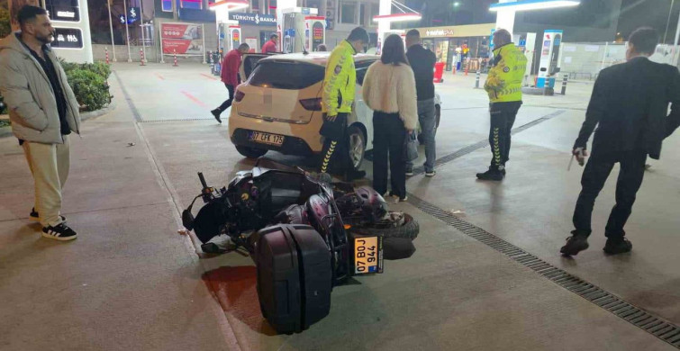 Muratpaşa'da Trafik Kazası: 1 Yaralı