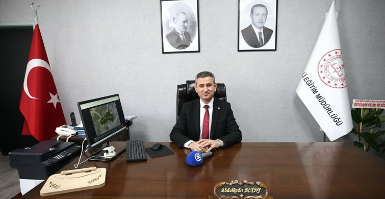 Muş İl Milli Eğitim Müdürü Abdulkadir Altay, Anadolu Ajansı Oylamasında