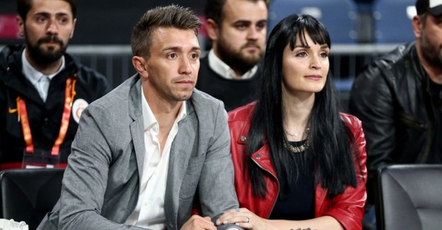 Muslera ve Eşinden Anlamlı Bağış