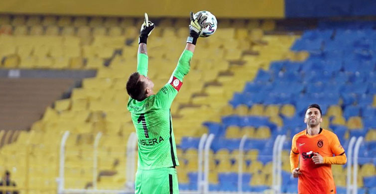 Muslera'dan Derbi Ardından Duygusal Açıklama