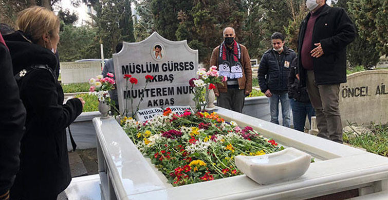 Müslüm Gürses, 8. Ölüm Yıldönümünde Mezarı Başında Anıldı!