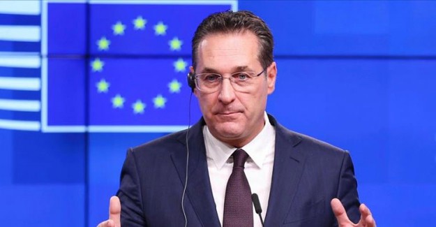 Müslümanları Hedef Gösteren Politikacıya Suç Duyurusu
