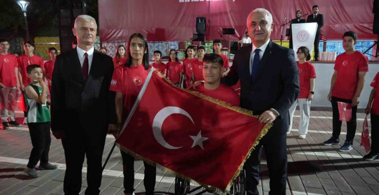 Muş'ta 15 Temmuz Demokrasi ve Milli Birlik Günü etkinlikleri düzenlendi