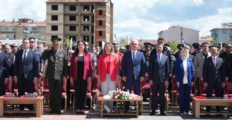 Muş'ta 19 Mayıs Coşkusu: Gençlik ve Spor Bayramı Kutlamaları