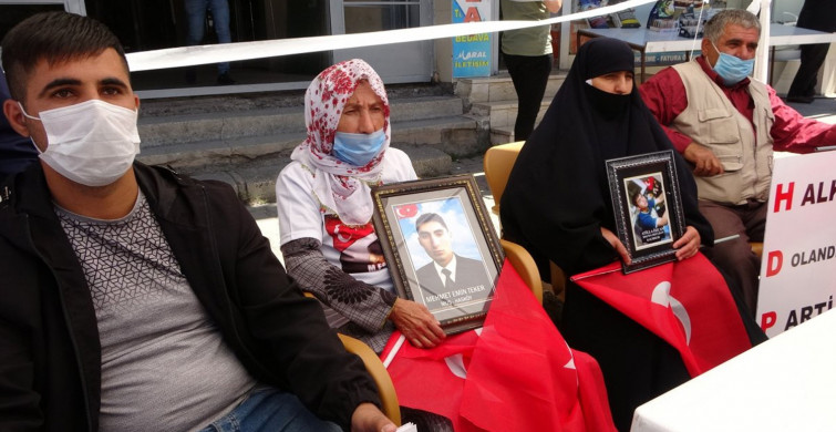 Muş'ta Evlat Nöbeti 7'inci Haftasında da Devam Ediyor