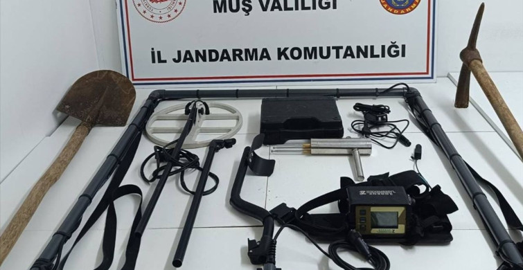 Muş'ta Kaçak Kazı Yapan 4 Şüpheli Suçüstü Yakalandı