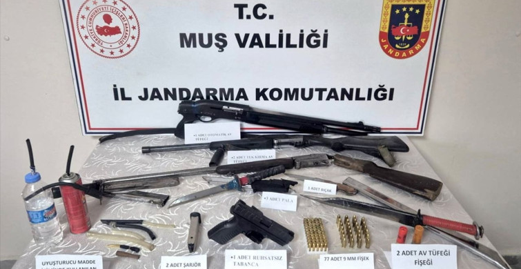 Muş'ta Silah ve Uyuşturucu Operasyonu: İki Şüpheli Gözaltında