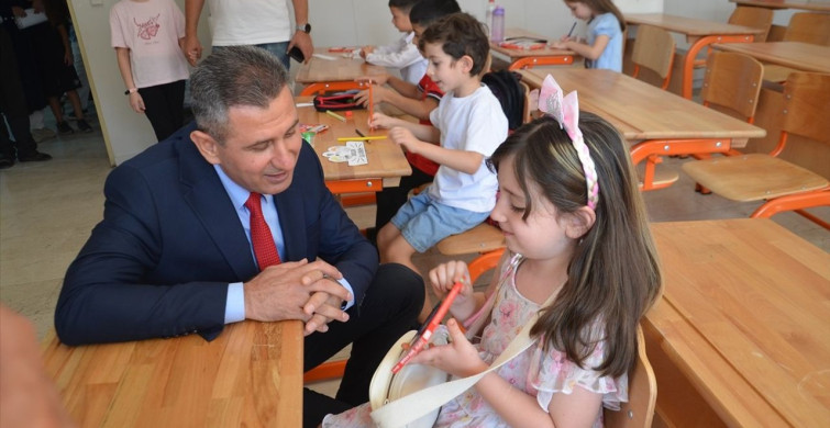 Muş'ta Ücretsiz Ders Kitapları Dağıtımına Başlandı