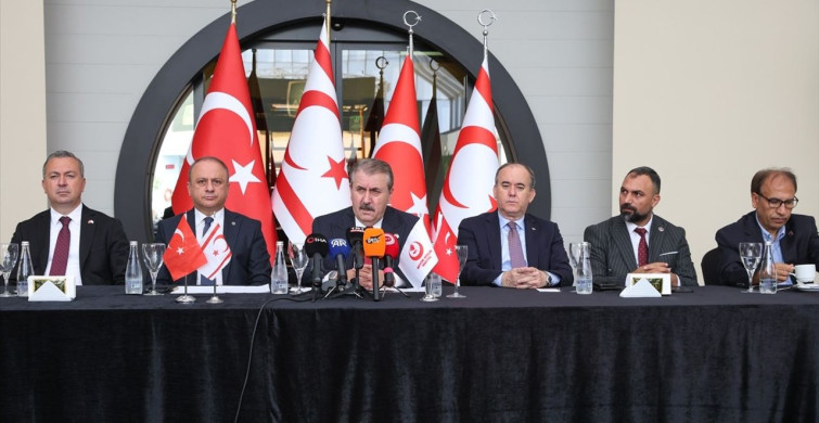 Mustafa Destici: "İsrail'in Gerçek Hedefi Gazze'yi İlhak Etmek"