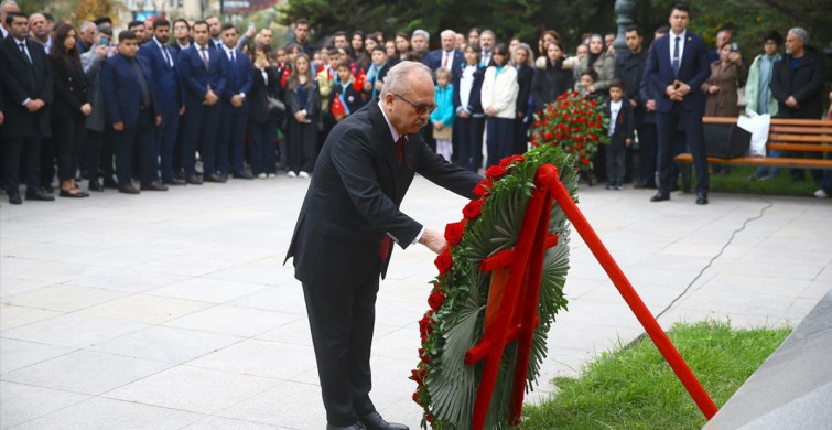 Mustafa Kemal Atatürk Azerbaycan'da Anıldı