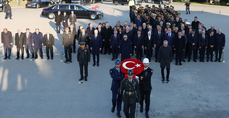 Mustafa Kemal Atatürk için Anıtkabir'de Devlet Töreni Düzenlendi
