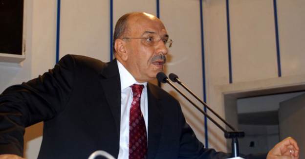 Mustafa Kumlu Kimdir?