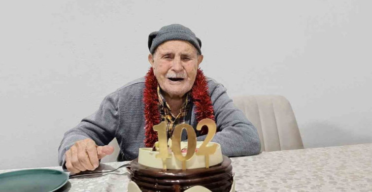 Mustafa Tok'un 102. Yaş Kutlaması: Aile Değerleri ve Emek