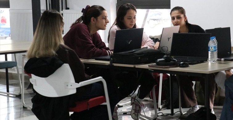NASA Space Apps Challenge Samsun Üniversitesi'nde Gerçekleşti