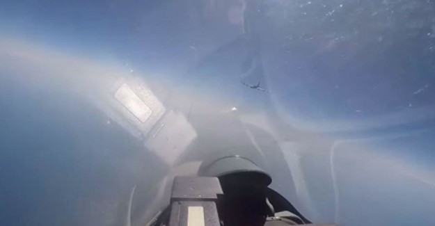 NATO Uçağı Rus Kuvvetlerince Geri Gönderildi