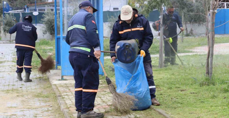 Nazilli Belediyesi Esenköy'de Temizlik Çalışmalarına Başladı