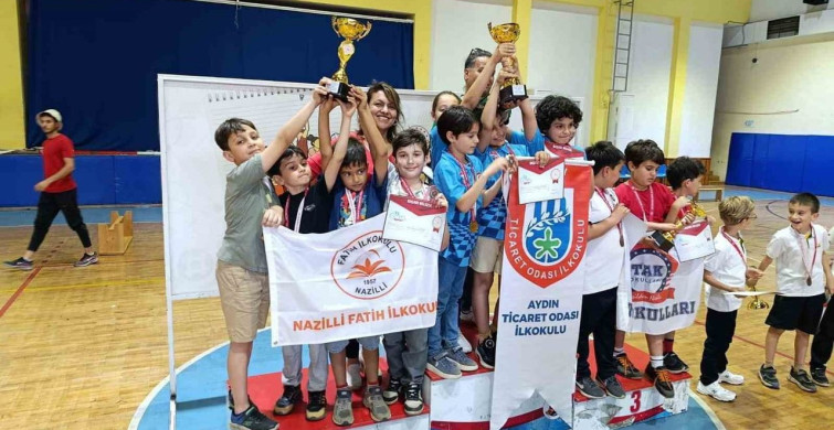 Nazilli Vakıfbank İlkokulu Kızları Satrançta Aydın'ı Fethetti