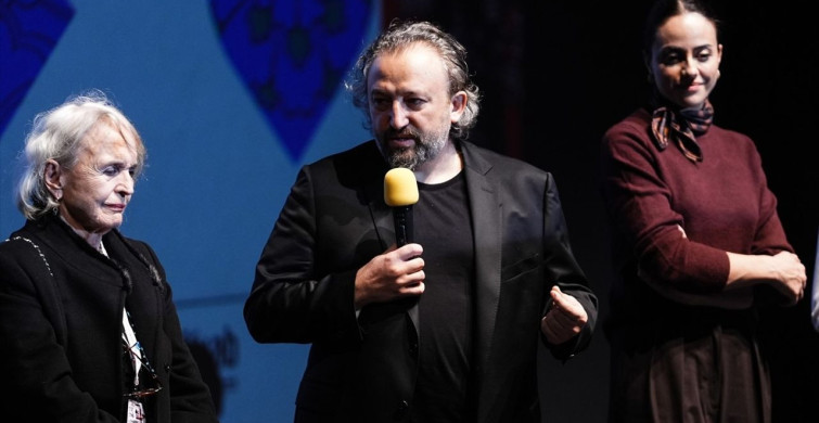 Necip Fazıl Kısakürek'in 'Bir Adam Yaratmak' Filmi İlk Gösterimini Yaptı