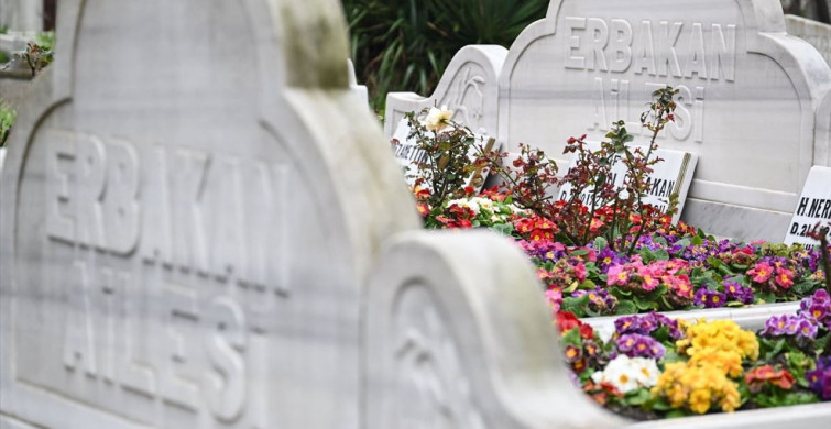Necmettin Erbakan Vefatının 15. Yıl Dönümünde Anıldı